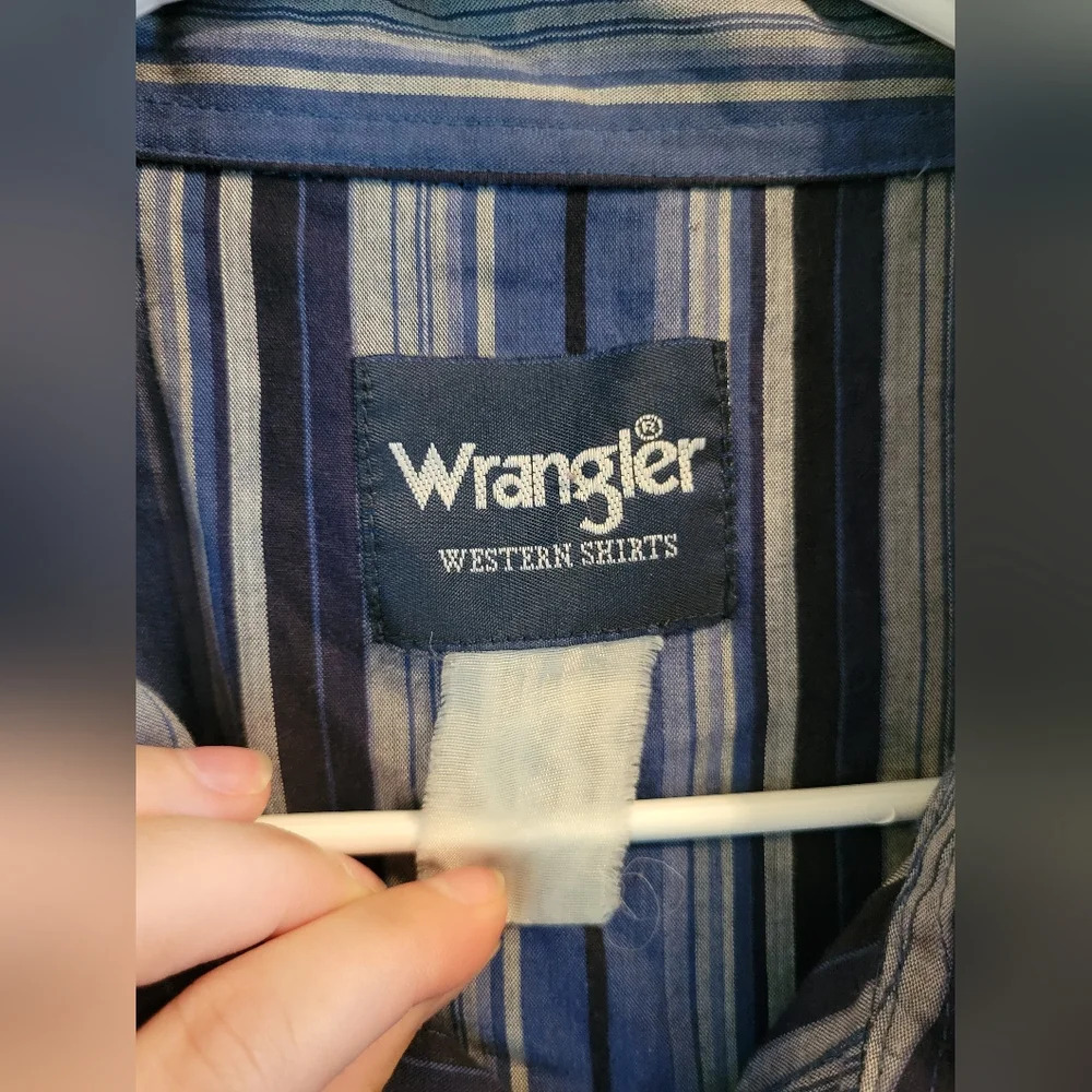 Vintage Wrangler Black & Blue Striped Western Pearl Snap Men's Shirt - Picture 5 of 6